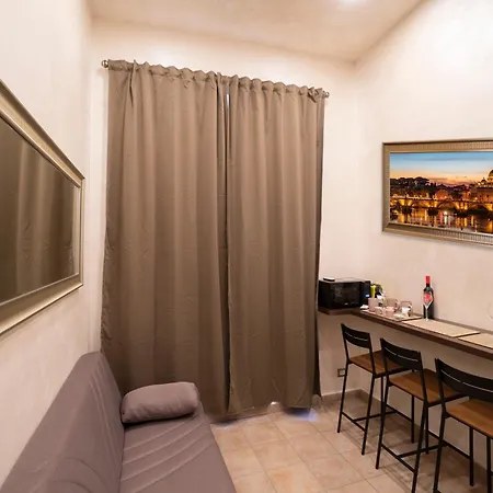Popolo Pen 3 Apartment